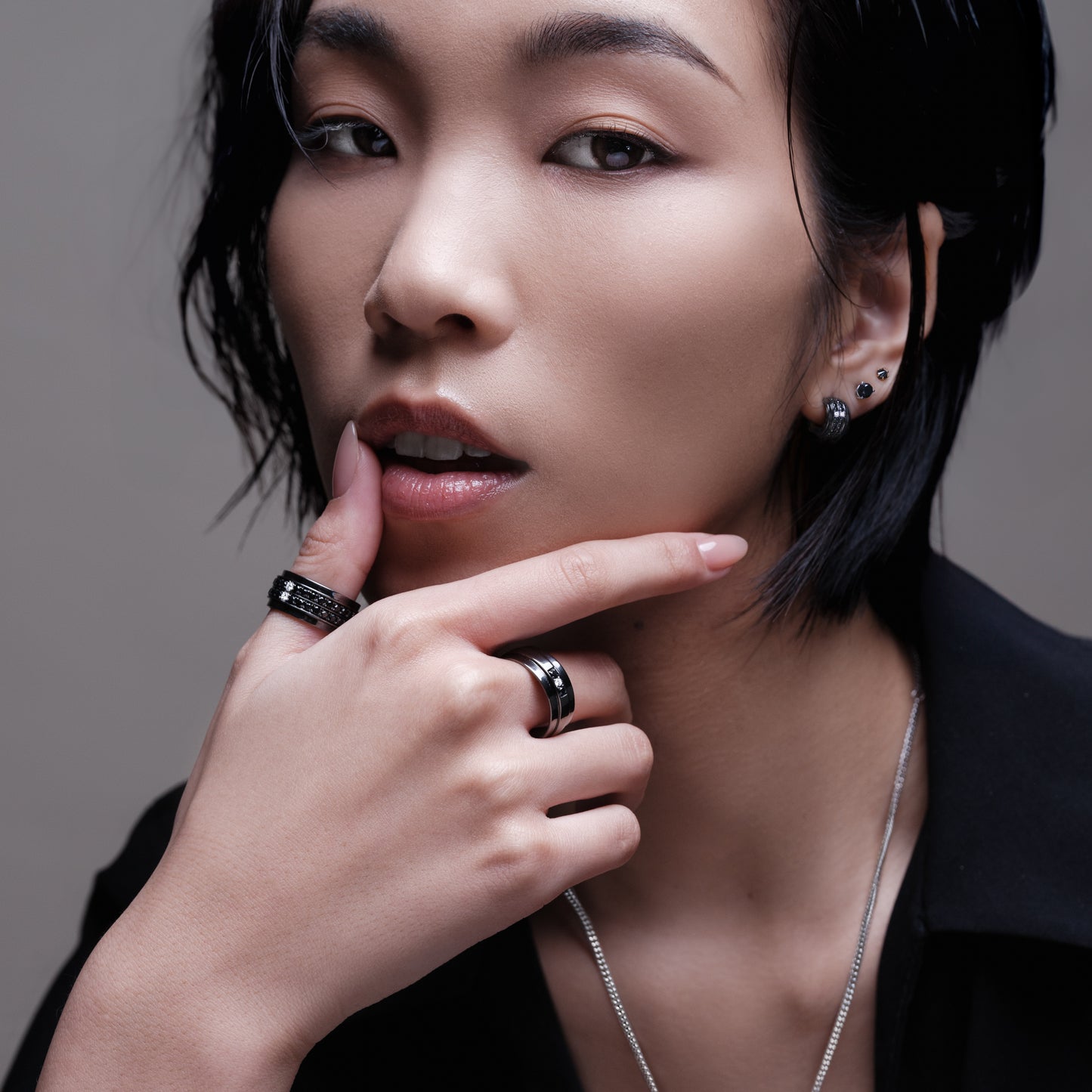 Eclipse 18K Black Gold Black & White Diamond Ring